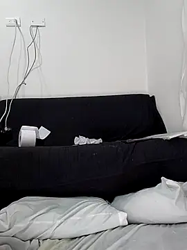 estrella_tastyのライブXXXチ ャット