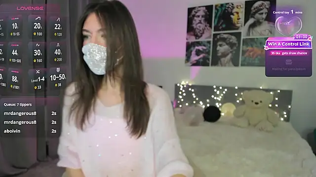 Chat +18 de take_me_to_moon ao vivo