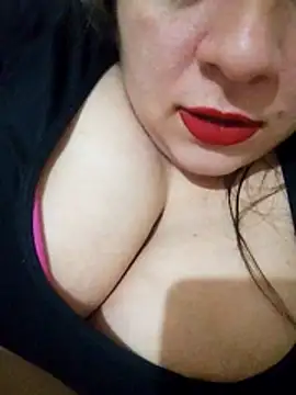 karoll_24: απευθείας συνομιλία ΧΧΧ