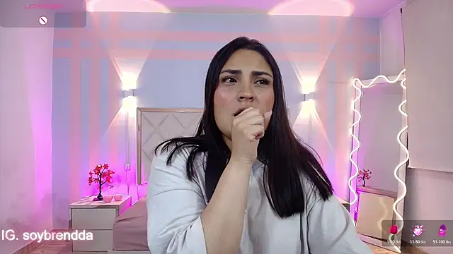 Chat +18 de Brendda_tay ao vivo