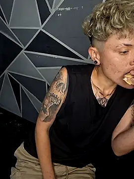 megan_cr's Live XXX Chat