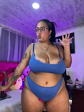 Teffy__xxx: онлайн-секс-чат