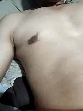 XMorenitho_24 Show in webcam