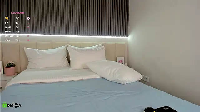 Michelle_Noir Live XXX-Chat