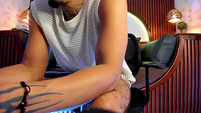 Donovan_Desmond live XXX chat