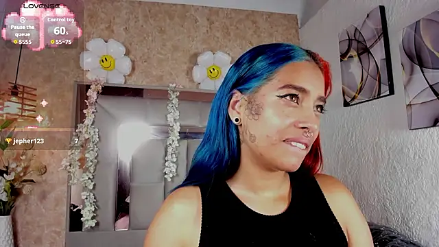 Cristall_ravven Chat XXX live