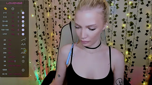 Chatroom XXX en direct de AnyaTaylor_