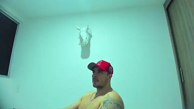 Dagoti Adlı Modelin Canlı XXX Sohbeti