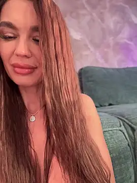 Emma_Cattのウェブカメラショー