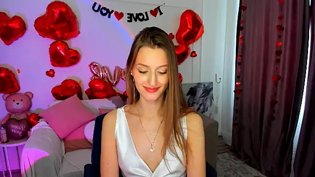 NaturalBeatyn Live XXX chat