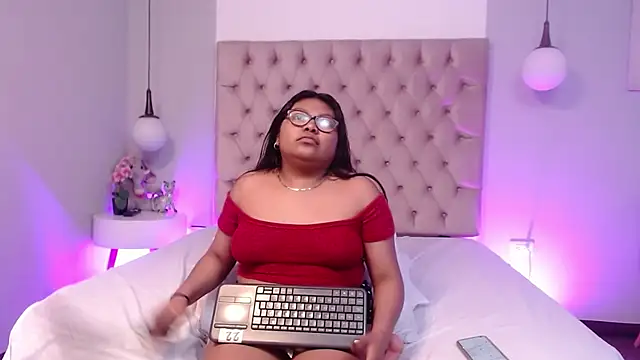 Kiri_Black_のライブXXXチャット