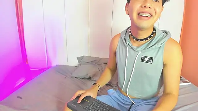 Pokazy przed kamerką – Felipe_Cold