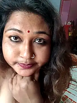 hotbhabhi011 网络视讯表演