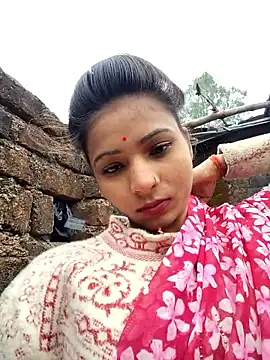 R_Roshni Adlı Modelin Canlı XXX Sohbeti