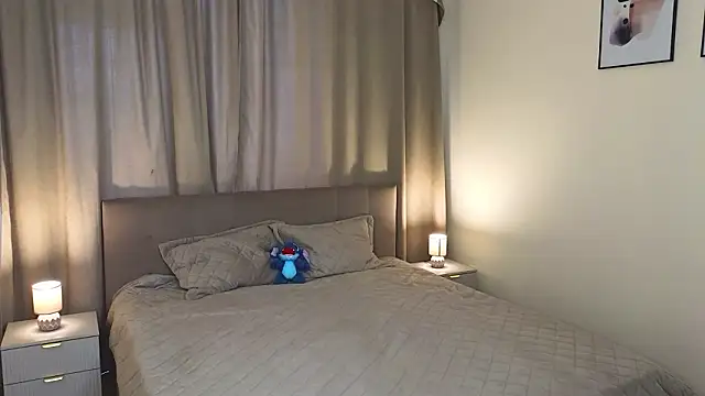 LouieRemeder Live XXX-chat