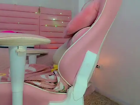 estefany_squirt1 ওয়েবক্যাম শো