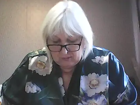 Alexia64231 live XXX chat