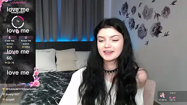 Živý XXX chat MileyRood