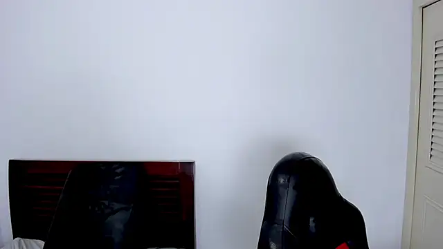 vanessa_saquirt Chat XXX live