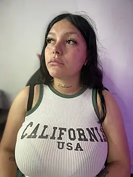 Miia__Taylor Chat XXX live