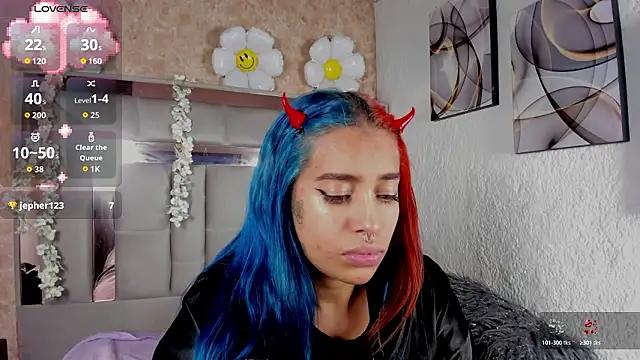 Cristall_ravven élő XXX-chatje