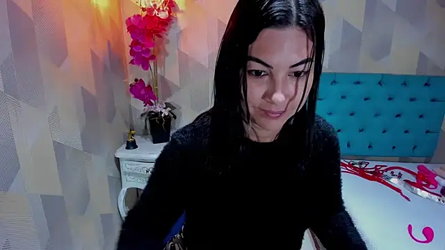 AdaFawxx Adlı Modelin Canlı XXX Sohbeti