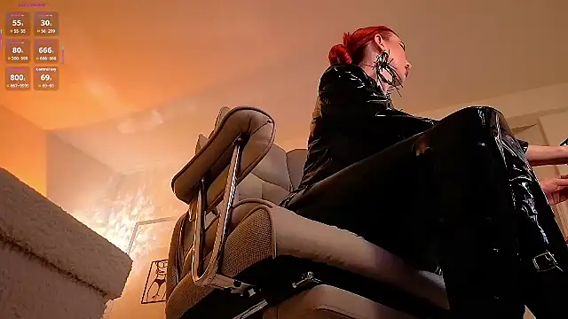 Lady_RedAlexa_RA 现场XXX聊天