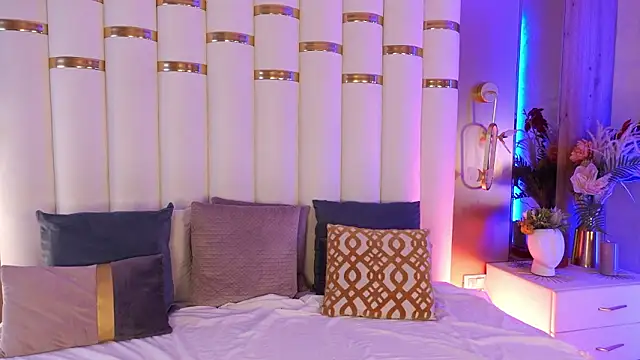 AmberRiso: απευθείας συνομιλία ΧΧΧ