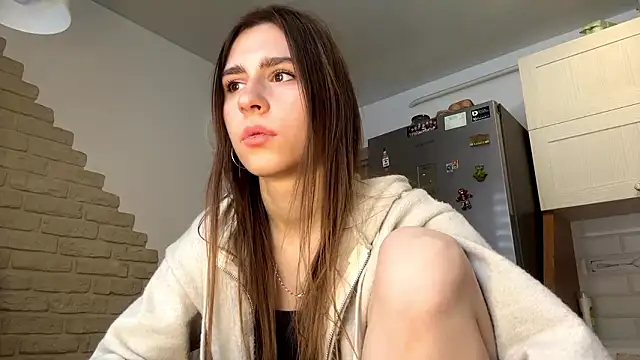 ElsieKuhlmann Adlı Modelin Canlı XXX Sohbeti