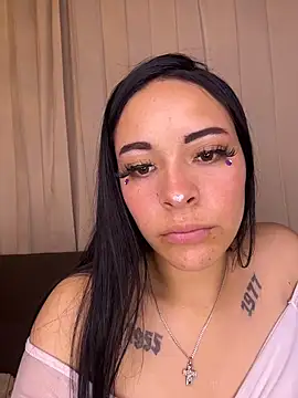 cristal__violetaa Chat XXX in diretta