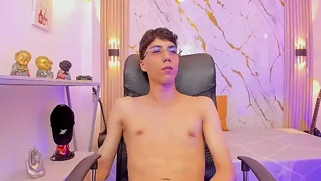 Nikolay_Gregori live XXX chat