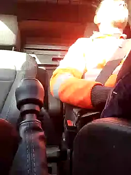 Crisyluci's Live XXX Chat