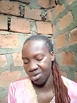 Black_juicy24 Adlı Modelin Web Kamerası Şovu