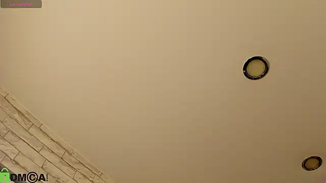 Bonn1e_Rose live XXX chat