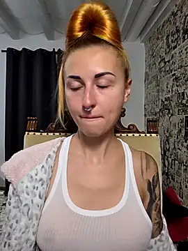 kylie_blck লাইভ XXX চ্যাট