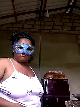 Neha-babySlのウェブカメラショー