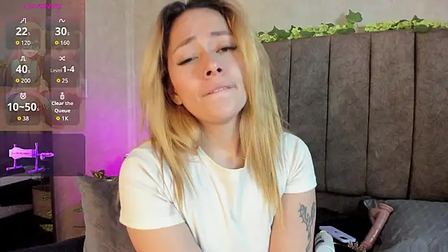 LanaMills_'s Live XXX Chat