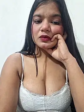 DIMPLE-GIRL88 Adlı Modelin Web Kamerası Şovu