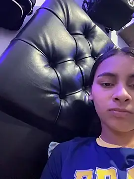 Czat XXX na żywo – ManuelaEvans_