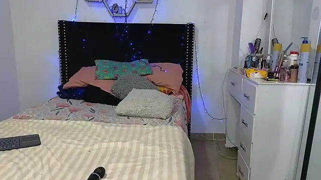 charlotte_077 现场XXX  聊天