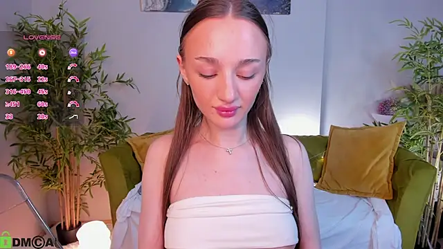 XXX chat uživo modela miiss__lulu