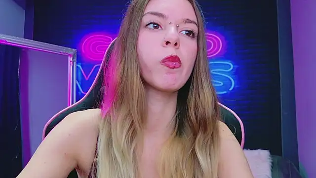 CoraVex: онлайн-секс-чат