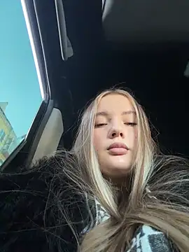 Онлайн чат XXX VineraSweet