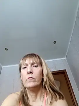 Chat XXX en directo de ValeriaLight