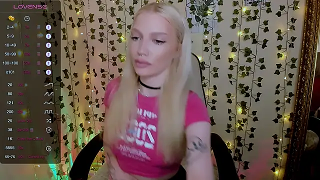 AnyaTaylor_ 라이브 XXX 채팅