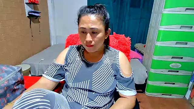 Chatroom XXX en direct de Ugly-Filipina