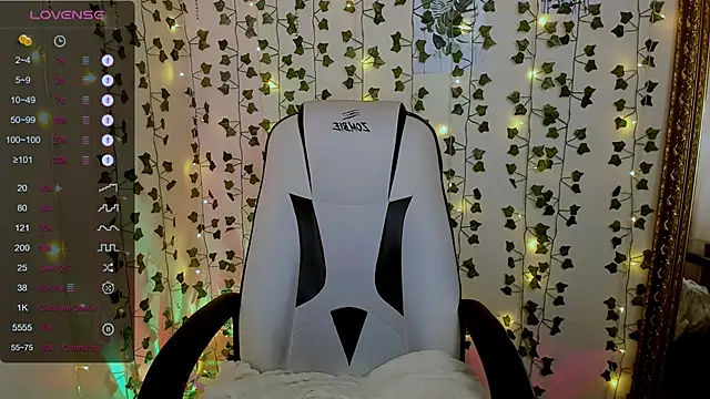 AnyaTaylor_ élő XXX-chatje