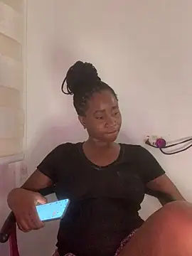 MISSMAYSROOM: онлайн-секс-чат