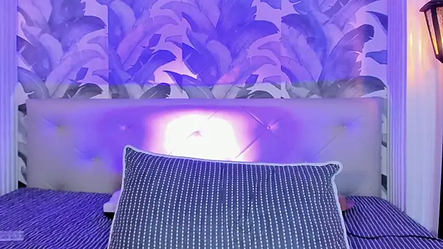 Chat +18 de Sami_Evanns ao vivo