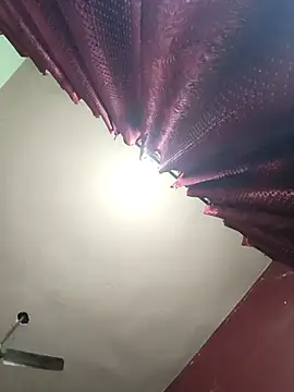 Eshwari_Chopra Webcam-Show